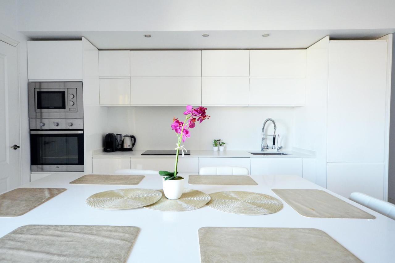 Modern Apartment In Valence Extérieur photo